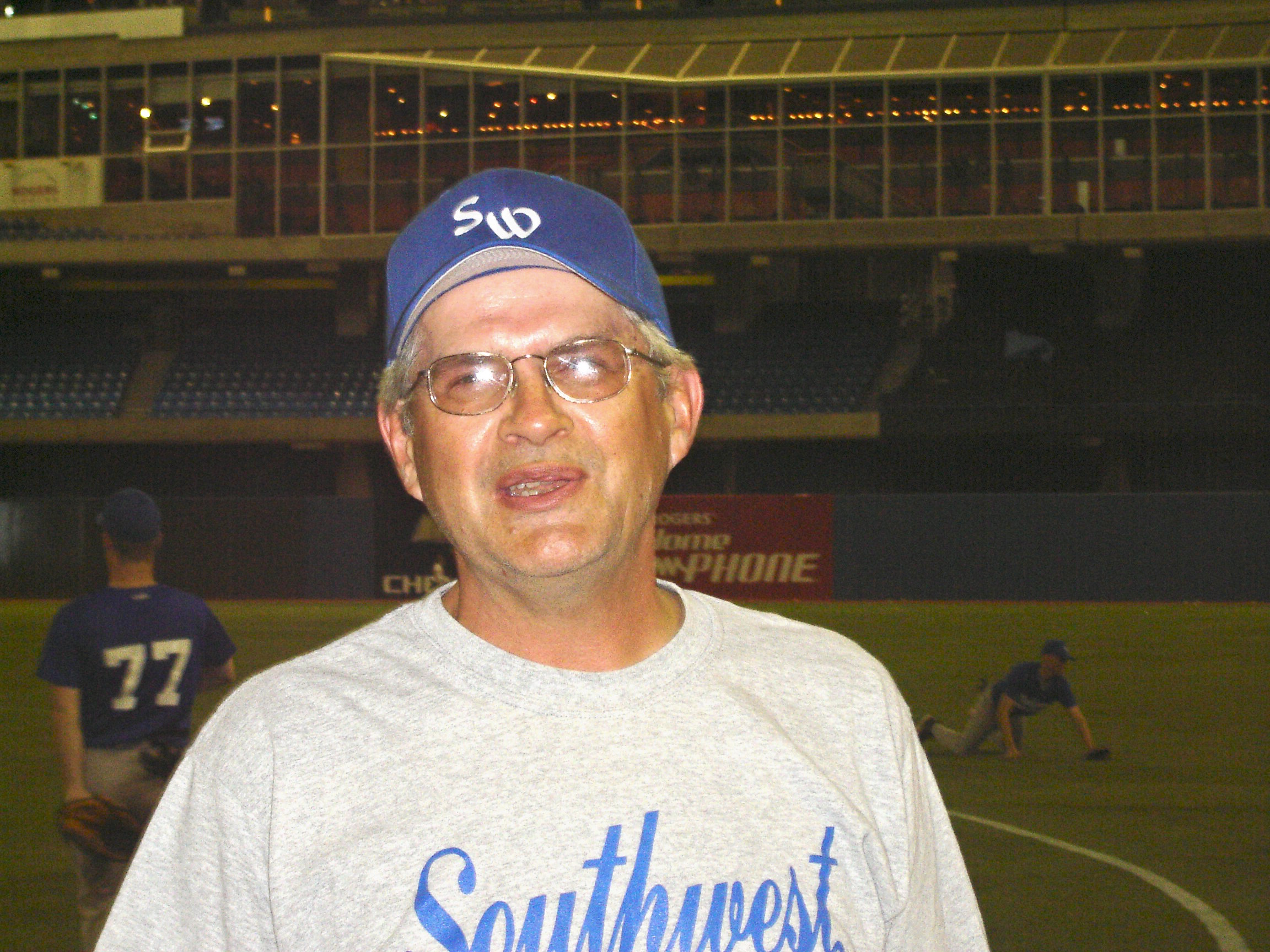 skydome007.jpg