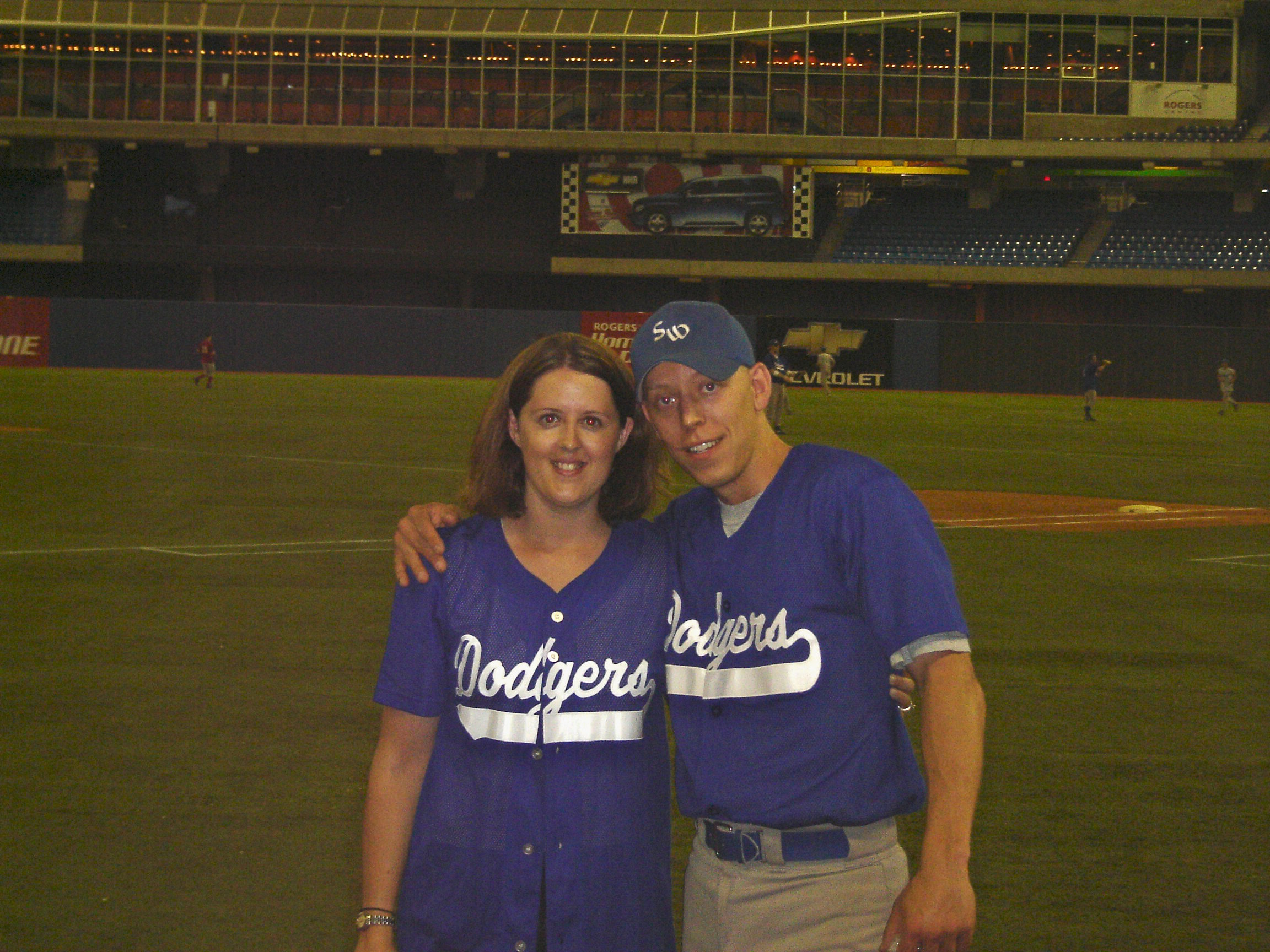 skydome016.jpg